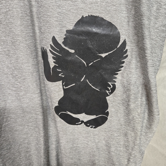 Angel baby maternity tee shirt - Picture 2 of 3